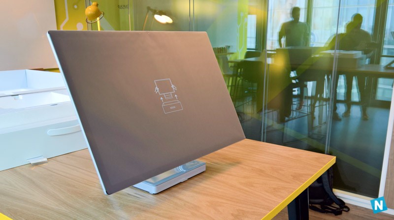 Microsoft Surface Studio-11